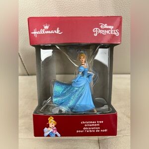Hallmark Christmas Ornament - Disney Princess Cinderella